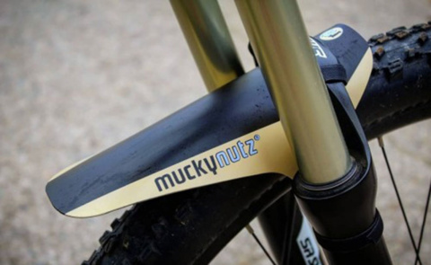 MUCKY NUTZ Face Fender